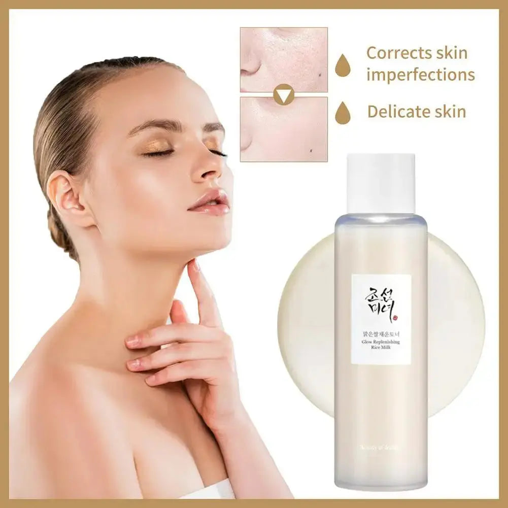 Flacon translucide du reconstituant Lait de riz Beauty of Joseon de Jay Cosmetic, avec texte coréen et anglais et bouchon blanc. Idéal pour les peaux sensibles, le liquide beige clair laiteux à lintérieur offre une hydratation intense.