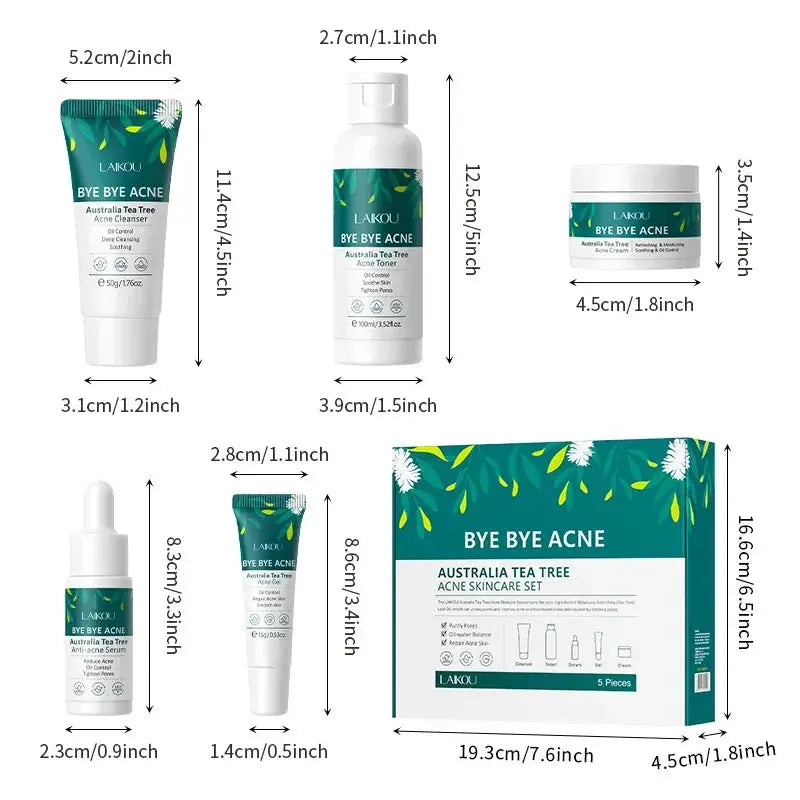 Découvrez lEnsemble de soins du visage Laikou - Arbre à thé Bye Bye Acné de Jay Cosmetic, composé dun nettoyant, dune lotion tonique, dune crème, dun soin localisé et dun sérum. Mettant en avant larbre à thé dAustralie comme ingrédient principal, cette gamme est proposée dans un élégant emballage blanc et vert aux accents floraux.